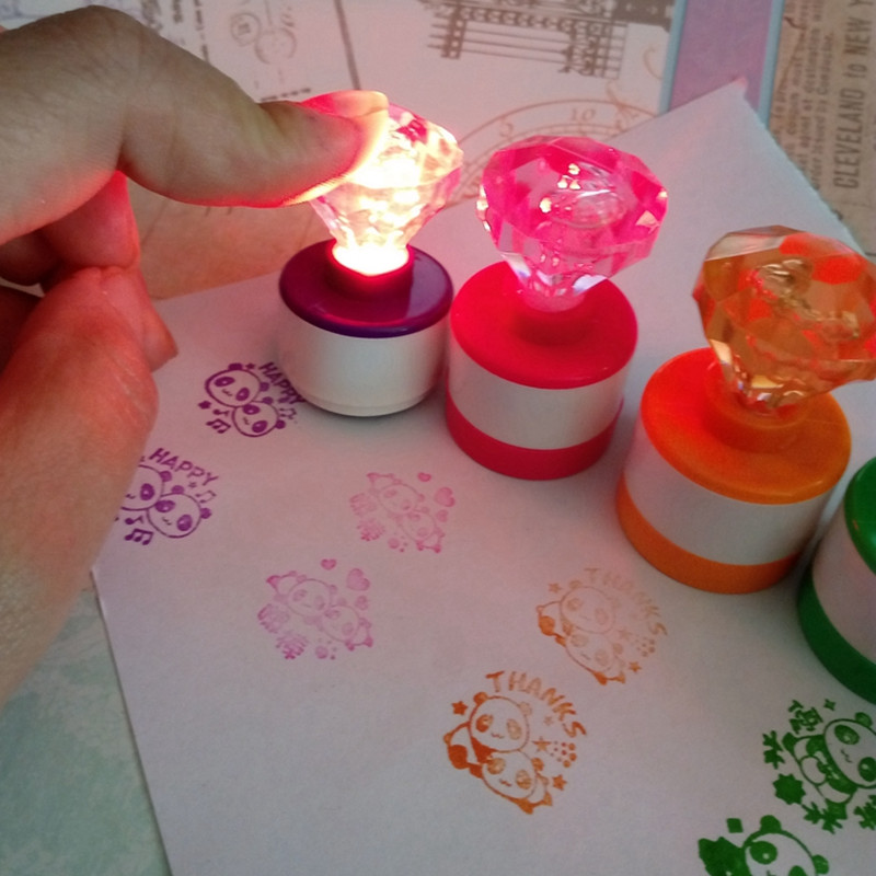เด็กการ์ตูน Stamper เด็กทารกที - Self Inking Stamp บทวิจารณ์และราคา